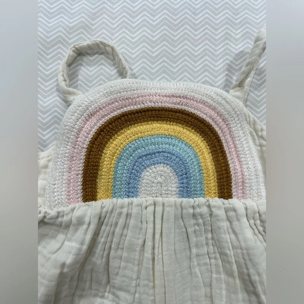 Old Navy Cream Kids Shorts Set with Rainbow Detail